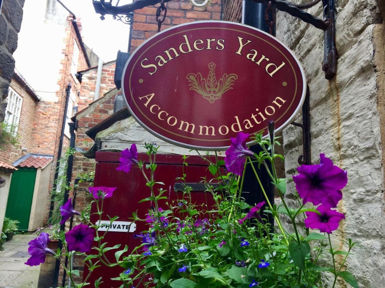 Sanders Yard Whitby Exterior foto